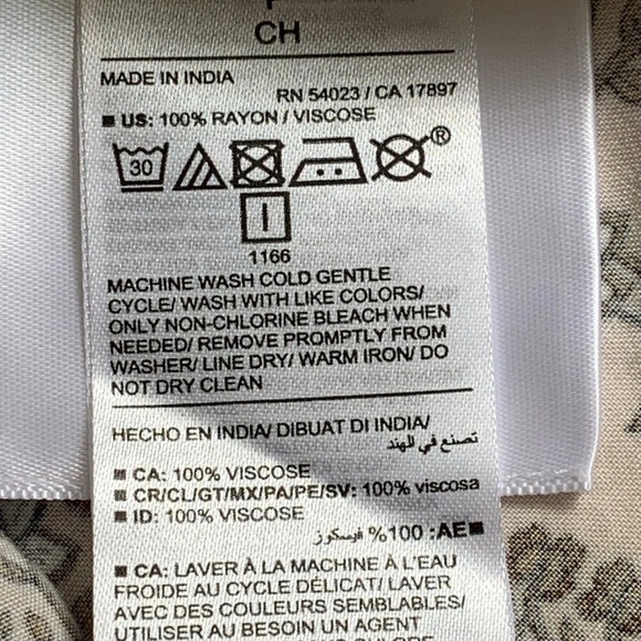 🌼 Old Navy Floral Peplum Blouse S ✨ Feminine Chic Spring Top 💕 - Picture 6 of 7